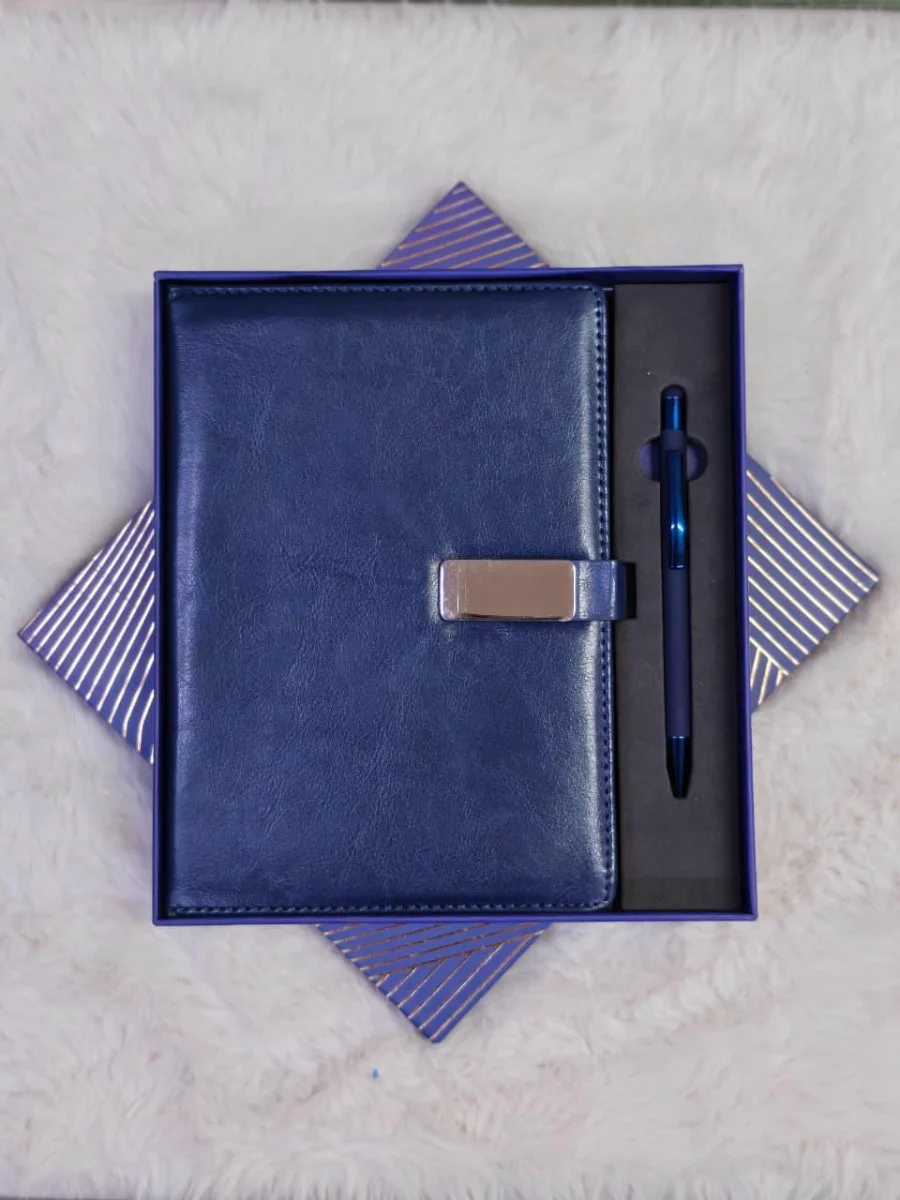 Navy diary and pen gift box